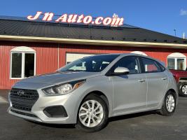 Hyundai Accent 2018 SE  8 roues / 8 pneus $ 15942